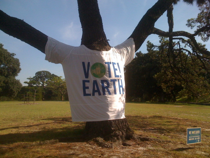Our Creation Vote Earth! Award Winning pice of Ambient Media. Photographer David Knight. : Behind the scenes : Fiona Watson Production
